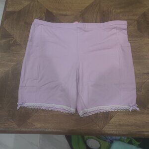 My Violet bike shorts size 3xl New